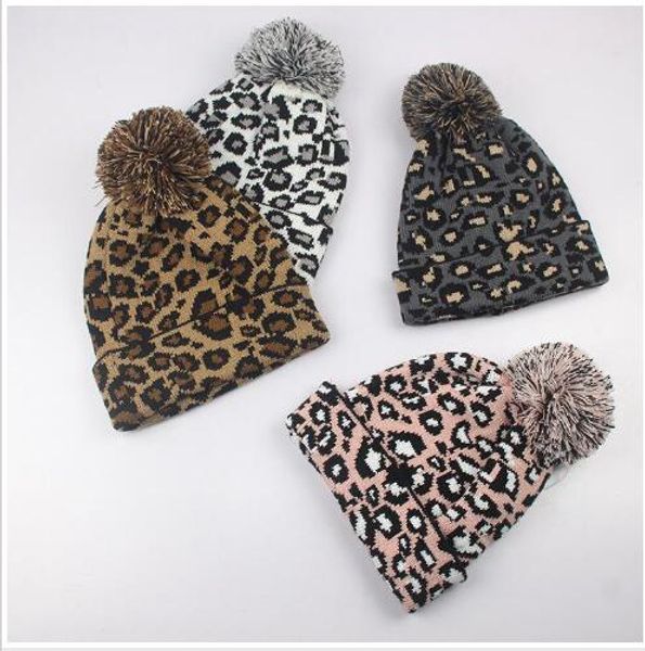 Baby Leopard Knitted Cap Fashion Girl Winter Warm Large Pompon Hat Kids Color sólido Beanie Ski Cap Head Warmer Snow Cap Regalo de cumpleaños LT1319