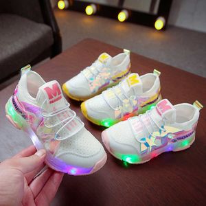 Zapatillas de deporte ligeras y transpirables para bebés, zapatos brillantes antideslizantes con Led para niños, zapatos ligeros informales resistentes al desgaste para niñas, zapatos iluminados G1025