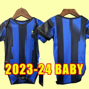 BABY LUKAKU maillots de football 23 24 Inter BARELLA VIDAL LAUTARO ERIKSEN ALEXIS DZEKO CORREA UNIFORMS maillot de football 2023 2024 Milan HOME enfants NOURRISSONS