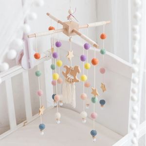 Baby Mobile Hangende rammelaars Toys Wind-Up Music Box Hanger Diy Hangende baby Crib Mobiel bed Bell Wood speelgoedhouder Arm Bracket 240528