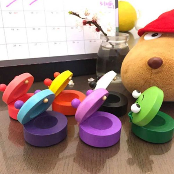 Baby Music Sound Toys Classic Wooden Childrens Design Animal Design Générateur pour pourcentage d'instruments de musique jouet éducatif Castanet S2452011