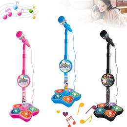 Bébé Musique Son Jouets Enfants Microphone avec Support Karaoké Chanson Machine Instrument Entraînement Cérébral Éducatif Cadeau D'anniversaire pour Fille Garçon 230711