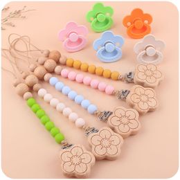 Baby Nursing TEETER Cartoon Flower Siliconen Pacifier Houders 2 -stks/Set Nature Wooden Pacifier Clip Chain Kraal Kleppel speelgoed voor NewBron -geschenken
