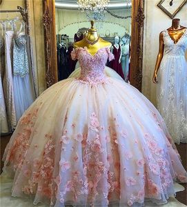 Baby Pink 3d Flowers Quinceanera jurken van de schouderbaljurk formele prom afstuderen jurken Princess Sweet 15 16 jurk