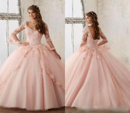 Robes de quinceanera bleu rose 2017 en dentelle à manches longues Vneck Masquerade Ball Robes Sweet 16 Princess Pageant Robe For Girls 4744890