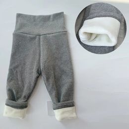 Baby Plus Samt Leggings 0-5 Jahre Winterkleidung Kinder All-in-One Fleece Hosen Kinder Gestreifte Freizeithosen Warme Hosen 240106