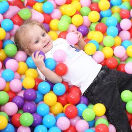 Baby Rail 55cm Bolas del océano colorido Bola de bola de agua suave Bola Ecofratily Air Outdoor Indoor Sports Toys para niños 100pc 230816