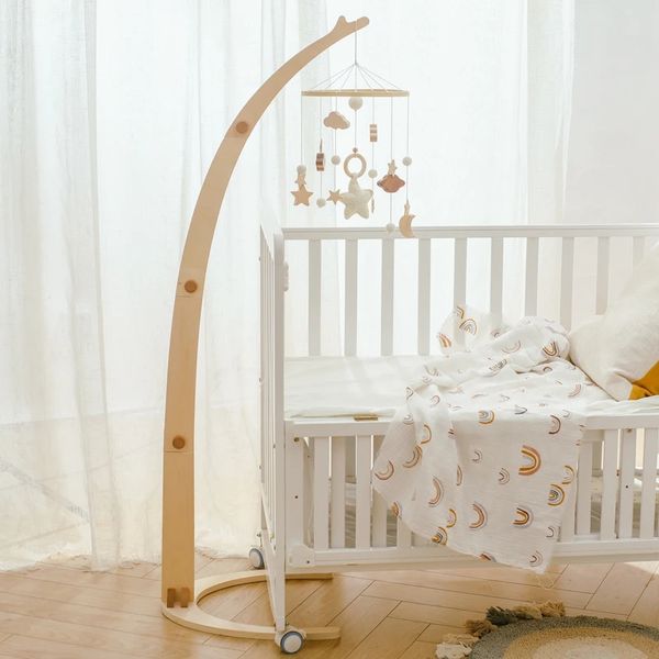 Baby Rattle Toy Wood Bird Shape Bed Bell Bracket Mobile sur la boîte de musique née Hanging Holder Toys 240408