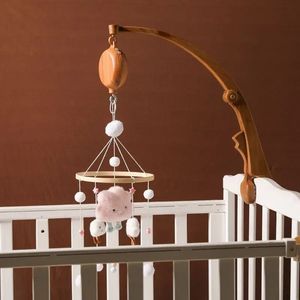 Baby rammelt Crib Mobiles Imitatie Houtkorrel Bos beddecoratie Geboren speelgoed Diy Accessoires Holder Arm Bra 240418