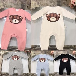 Baby Rompertjes Designer Jongens Meisjes Jumpsuits Pasgeboren Baby Kinderen Lente Herfst Kleding Brief Schattige Beer Gedrukt Katoenen Kinderkleding