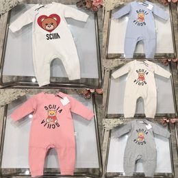 Baby rompertjes kinderen jongens meisjes jumpsuits pasgeboren kinderkleding ontwerper lente herfst kleding zuigelingen kind beer brief gedrukt romper zwart wit roze