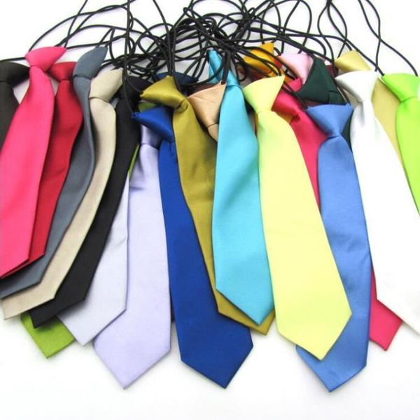 École bébé élastique Cravates 26 couleurs Mode garçon mariage Couleurs unies Cravate Enfant école Parti cravate Accessoires de mode Cadeaux c1546