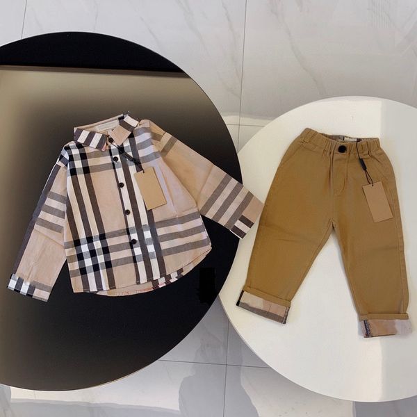 Ropa de diseñador para niños Conjuntos de bebés Camisas para niños Pantalones Trajes para niños pequeños Camisetas de manga larga para niños Ropa para niñas uniforme Marca de lujo Blusa pantalones Letra impresa Top