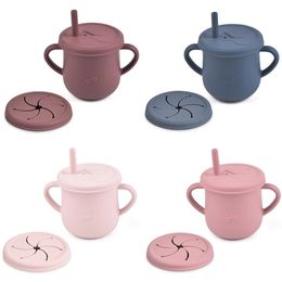 Taza de alimentación con tapas dobles de silicona para bebés con asa, sin BPA, para niños pequeños, vajilla de aprendizaje para niños, vasos de paja suave 240322