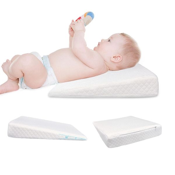 Baby Sleep Positioner White Bassinet Baby Wedge Pillow Prevent Flat Head Anti Reflujo Criated Colic Pillow Cojín que forma la almohada 211025