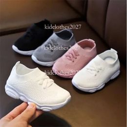 Baby Sneakers Infant 2022 New Fashion Children's Flats Boys Kids Girls Girls Préwalker Stretch Sports Mesh Sports Chaussures de course