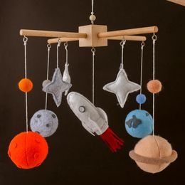 Baby Star Felt Rattles Beld Bed Bell Mobiles Toy 012 mois Boîte musicale née pour tout-petit pour cadeau 240408