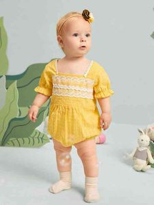 Body de bebé con mangas abullonadas de malla bordada en contraste de lunares suizos SHE