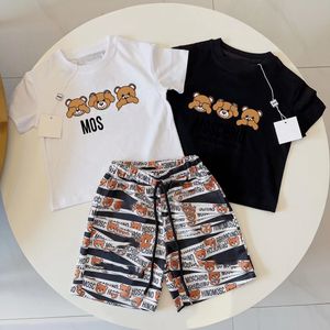 Baby t -shirt Kinderkleding Kinderkleding Twee stuk Set Kid Designer Sets Boys Girls Clothing Luxury Brand Moschi Summer Bear Patroon met letters