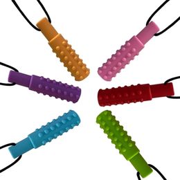 Jouets de dentition pour bébé 10pcs anneau de dentition en silicone enfants collier à mâcher sensoriel pendentif à mâcher outils de thérapie motrice orale pour les produits pour enfants autistes 221109