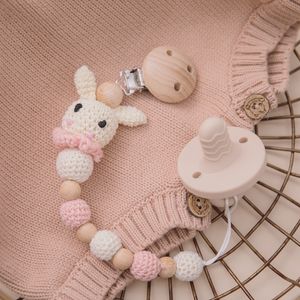 Body Tandsers Toys 1pc Bunny Pacifier Chain Clip Wood Crochet Rabbit Fheitting Theelt Teele Houder Holder Born Product 230427
