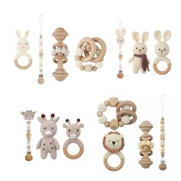 Baby Bijtringen Speelgoed 3/4 Stuks Handgemaakte Gehaakte Baby Herten/Konijn Gevulde Poppen Born Bunny Rammelaar Speelgoed houten Tandjes Ring Fopspeen Ketting Clips 230721