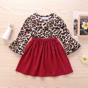 Baby / Peuter Girl Leopard Print Splice Bell Sleeves Jurk 210528