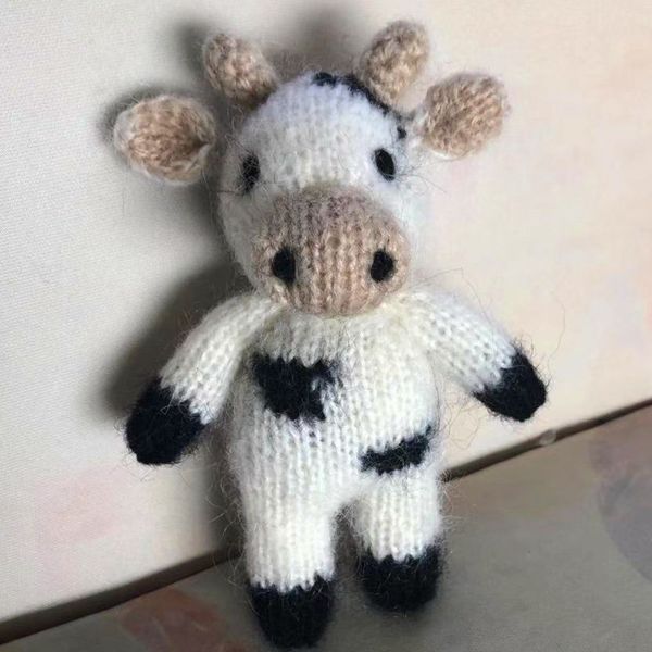 Juguete para bebé Hecho a mano Ganchillo Vaca Juguete Punto Animal Muñeca Nacida Pografía Props r Mohair Juguete Bebé Regalo 230919