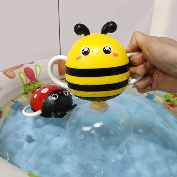 Juguete para bebé, ducha para niños, juguetes de baño, abeja linda, juguetes para regar, grifo para bebé, herramienta de pulverización de agua para baño, rueda, juguete para Dabbling para Babyzln231223