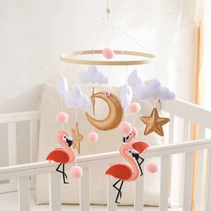 Jouets pour bébé 0 12 mois Flamingo Mobiles Montessori bébé hochets décoration de chambre bébé poussette lit cloche pour bébé né cadeaux 240118