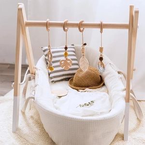 Bébé Jouets En Bois Jouer Gym Suspendu Mobile Porte-Lit Étoile Pendentif Poussette Bébé Jouet Cloche Bois Hochet Anneau Né Jouet Éducatif 231225