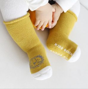 Chaussettes chaudes antidérapantes pour bébé, bonneterie à boucles éponge en coton pour enfants, bas d'hiver antidérapants pour garçons et filles