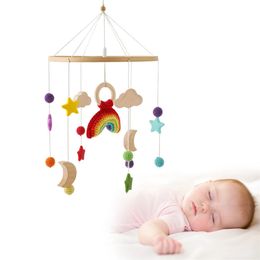 Baby Wooden Bed Bell Soft Felt Cartoon Rainbows Pendant Musical Musical Toy Tib Crib Mobile Wood Support Bracket Gift 240418