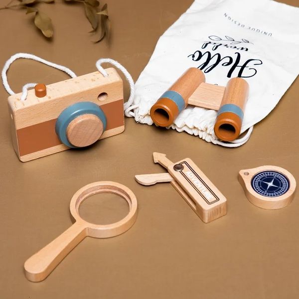 Baby Wooden Montessori Toys Camera en bois Adventure Outdoor Adventure Magniture Télescope Compasse en bois Couteau en bois pour les enfants Gift 240327