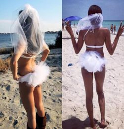 Bachelorette Bikini Veil Beach Bridal Wedding Veil met kam geavanceerd TULLE WIT CROUP BOOLY VEIL HEN PARTY TWAREFIEF SET6335225