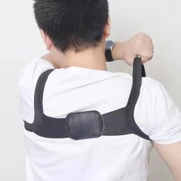 Posture de l'épaule arrière Correcteur adultes enfants corset spine support Correction de la courroie Correction orthotique