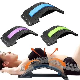 Stretcher Massager de la camilla de espalda Massora ajustable multinivel Fitness lumbar de la columna cervical Soporte de la columna de columna Fitness 240411