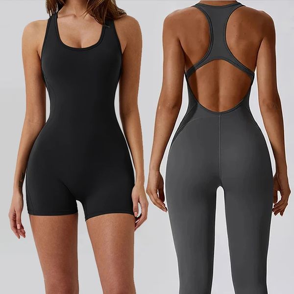 Backless Jumpsuit Yoga Set for Women Sports Salopes Sexe Vêtements d'entraînement sexy Costumes de fitness Fitness BodySity Gym Sportswear Femme 240514