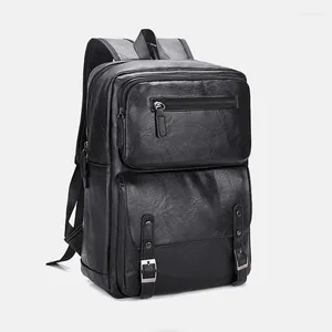 Sac à dos 2024 Brand Leather Men Backpacks Fashion Student Boy Luxury Vintage Computer ordinateur portop 14 pouces