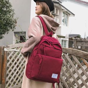 Backpack 2024 Klassieke waterdichte nylon dames grote capaciteit multi-zipper pocket Travel Bag Girl School Laptop Case