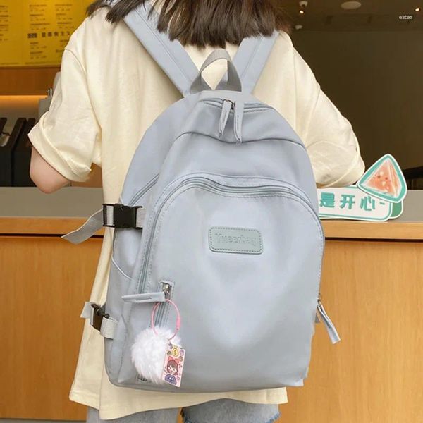 Sac à dos 2024 Fashion Nylon Voyage Petite capacité de grande capacité Femme Femme Sac Girl Étudiant École étanche simple Rucksack Simple Rucks