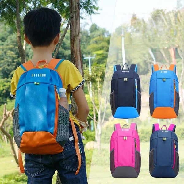 Mochila Niños Niñas pequeñas y niños Deportes al aire libre Viajes Bolsa de recuperación ligera Mochila escolar para estudiantes de escuela primaria