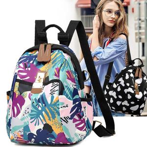 Backpack broderie femme florale Femmes anti-vol Sacs d'épaule adolescentes Oxford High School Sac de voyage féminin simple