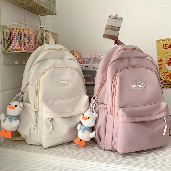 Sac à dos fesse des filles sacs à dos pour les étudiants scolache de bagpack bolsas laiteux blanc kawaii sac en nylon de nylon feminina porteurs de porteurs