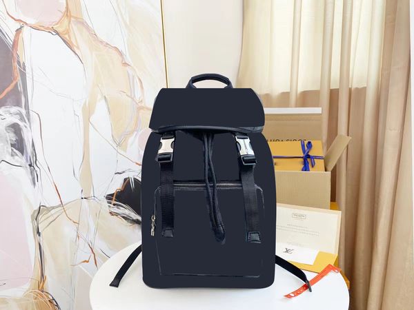 Mochila Bolsa de senderismo Mochila de viaje Mochila de moda Bolso de diseñador de lujo Bolso de mano Bolso de cuero Diseño con cordón negro Logotipo clásico