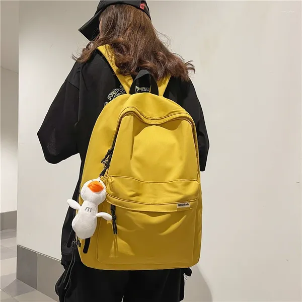 Sac à dos Lucky Duck Pendant Pendant Nylon Yellow Knapsack Sac pour Lady Men Big Girls School Books College de 15,6 pouces