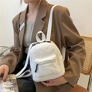 Sac à dos Mini peluche couleur unie pour femmes, petites filles, mode sauvage, doux, automne hiver, élégant, petit sac à dos pour la rue commerçante