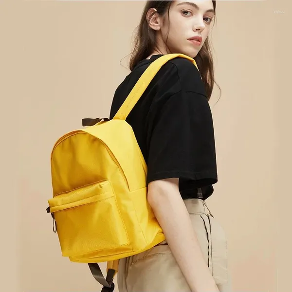 Sac à dos Fashion Fashion Femmes Small Sacgol Sac pour les adolescentes Backapck Femme de haute qualité Lovely Women's Lightweight