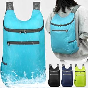 Sac à dos unisexe unisexe léger portable pliable imperméable sac à dos pliant sac ultraloeur extérieur pour femmes hommes voyagent en randonnée