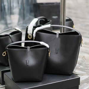 LE 37 en sac seau en cuir brillant mini petit sac à main à poignée supérieure sac à bandoulière de luxe design Cassandre fermeture à crochet